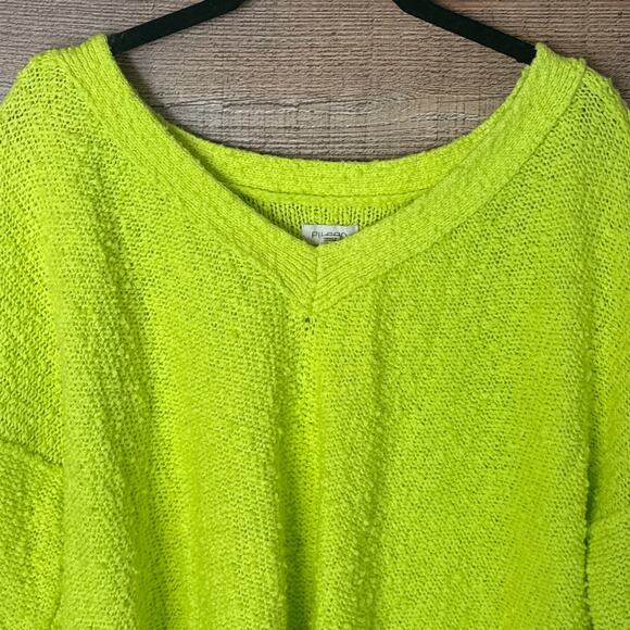 Pilcro Anthropologie Textured V-Neck Sweater Bright Lime Yellow Size Medium - Picture 3 of 10